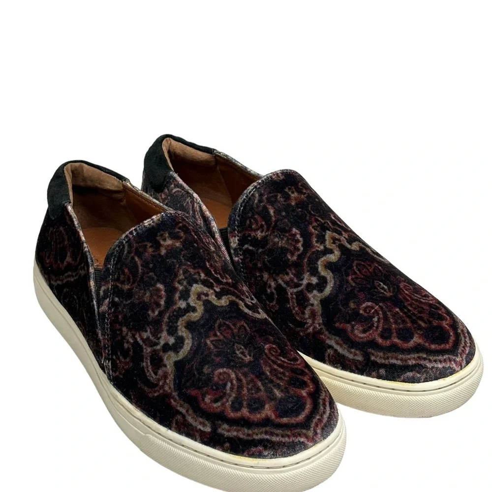 Lucky Brand Purple & Black Velvet BoHo Slip On Shoes Size 8.5 I” Thick Sole NEW